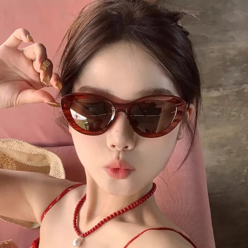 Retro Love Cat Eye Sunglasses