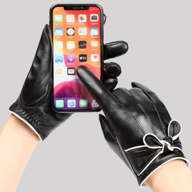 Winter Leather Gloves With Bow
